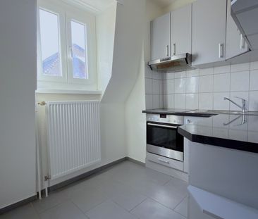 Rent a 3 rooms apartment in Tavannes - Photo 4