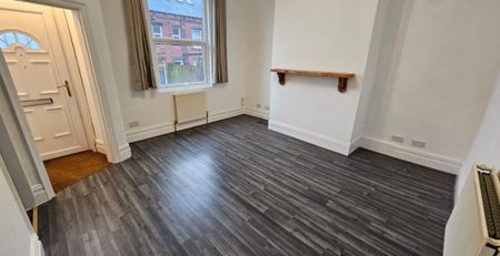 Park Crescent, Armley, Leeds, LS12 3NL - Photo 4