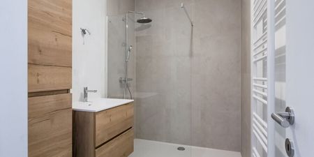 Appartement te huur in Antwerpen voor € 1.200 met 2 slaapkamers - Photo 2