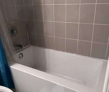 For Lease - 90 Orchid Place Drive Unit# 205, Toronto, Ontario - Photo 4