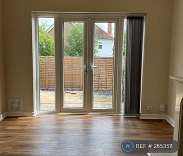 3 bedroom maisonette to rent - Photo 6