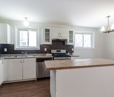 For Lease - 1348 Tatra Drive Unit# Main, Pickering, Ontario - Photo 2