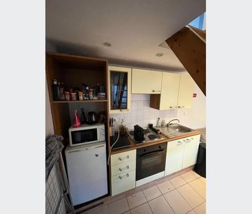 Maison à Louer à LILLE 810 € - Photo 4