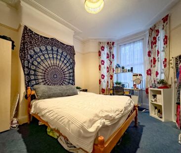 5 bedroom terraced house to rent - Photo 6