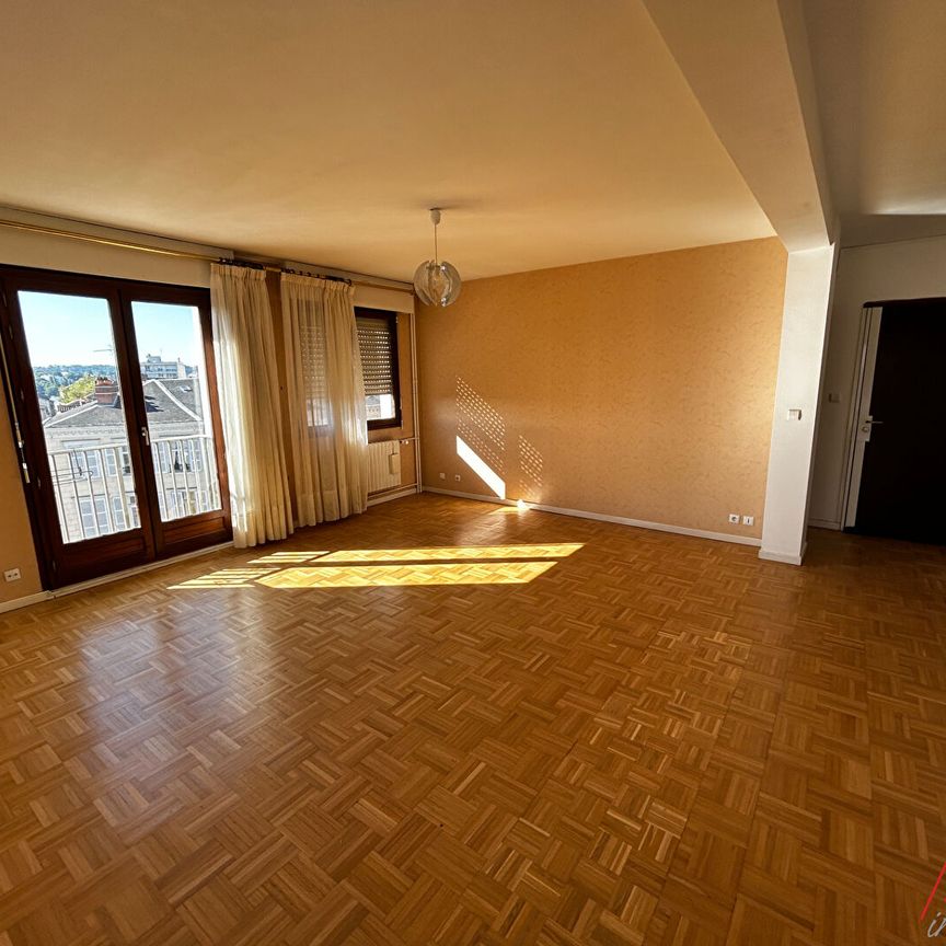 Location Appartement 4 pièces 110m² - Photo 1