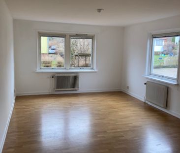 Göteborgsvägen, Uddevalla - Photo 1