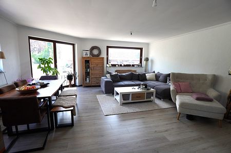 Schöne helle Wohnung auf der 1°Etage, gelegen in Moresnet-Chapelle - Foto 5