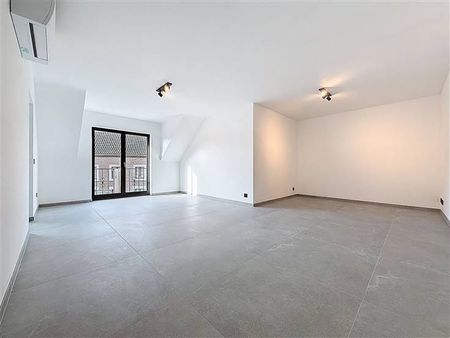 Appartement te huur - Photo 2