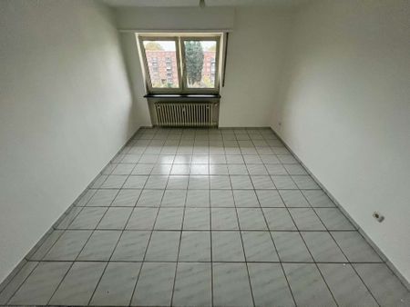 schön geschnittene 3 Zimmer Wohnung mit Balkon In Ludwigshafen Mitte - Photo 5