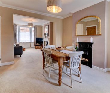 2 bedroom end of terrace house to rent - Photo 6