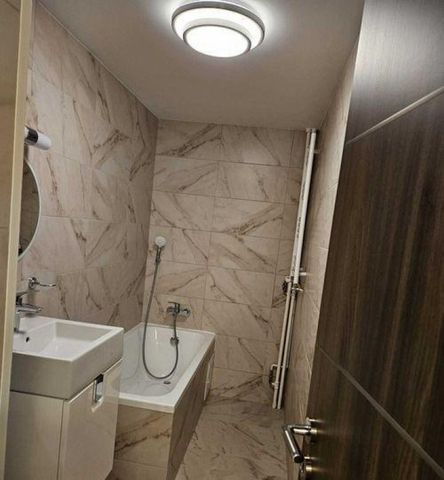 Vitan mall calea vitan etaj 4 - Fotografie 5