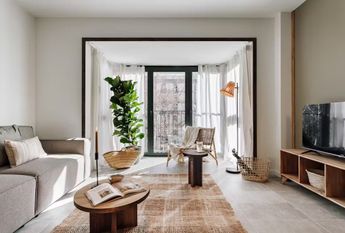 Gran Via de les Corts Catalanes, Barcelona, Catalonia 08011