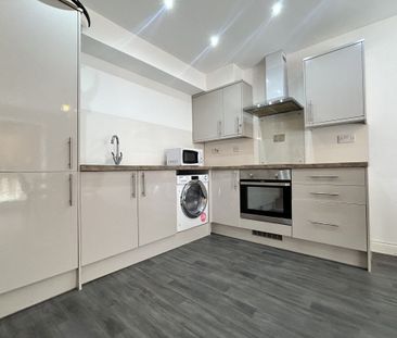 Regent Street - Photo 4