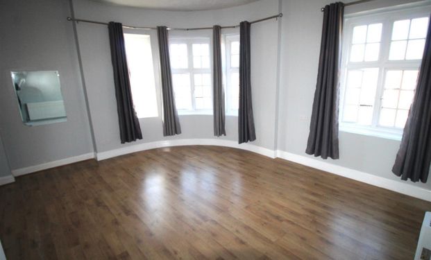 Chapel Road, Worthing - Photo 1