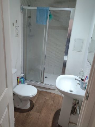 Studio Flat, Bramley Crescent, IG2 - Photo 4