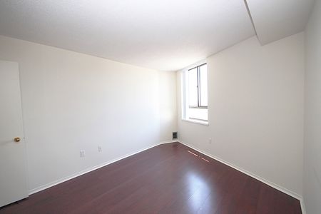 For Lease - 270 Queens Quay N/A Unit# 1604, Toronto, Ontario - Photo 5