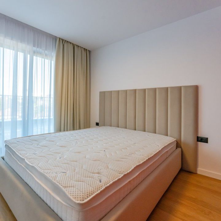 Penthouse de lux cu jacuzzi și vedere spectaculoasă spre Tâmpa - Photo 1