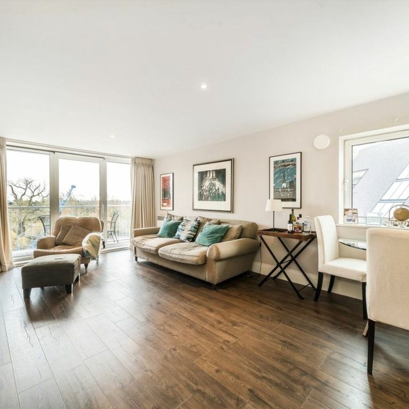 Holland Gardens, TW8, London - Photo 1