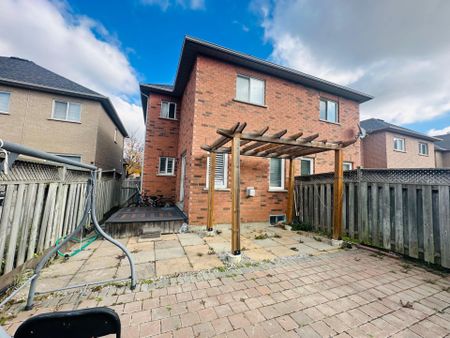 For Lease - 48 Coachwhip Road, Brampton, Ontario - Photo 5