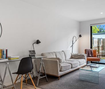 Modern 2 Bedroom, 2 Bathroom Unfurnished Townhouse - Photo 1