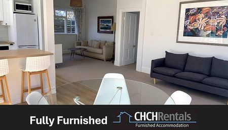 Beautifully furnished fully renovated villa in prime location! - Photo 5