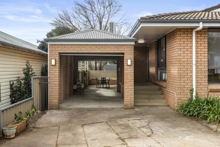 21 Lucas Street, - Photo 4
