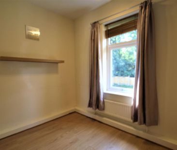 2 bedroom semi-detached house to rent - Photo 4