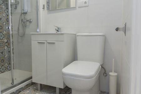 Perfect room in Plaza de Santa Ana - Photo 4