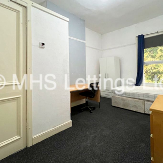 Room 3, 43 Regent Park Terrace, Leeds, LS6 2AX - Photo 1