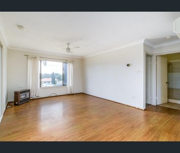 INSPECT: Monday 15th December, 2pm to 2.15pm - Photo 2