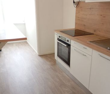 Location Appartement 2 pièces 58m² - Photo 2