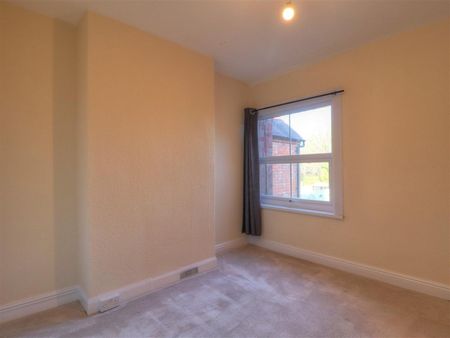 3 BED Terraced House To rent - Photo 3