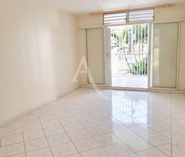 Location Appartement 58.8m² 3 pièces Fort de france - Photo 2