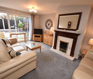 Stewart Close, Heswall - Photo 3