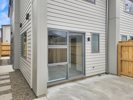 New in Wainui - Photo 4