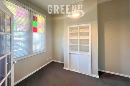 25A Elizabeth Street, Tighes Hill NSW 2297 - Photo 2