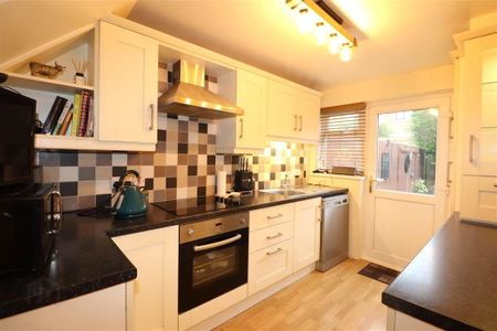 9 Beechpark, Lisburn, BT27 4JB - Photo 3