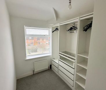 3 bedroom semi-detached house to rent - Photo 6