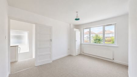 Greenford Road, UB6 - Photo 4