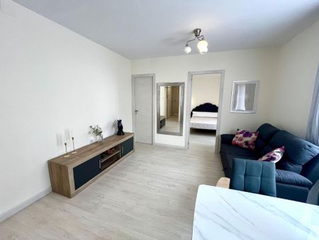 Piso de alquiler en Carrer de Jovellanos, 3, Plaza Donoso Cortés - Avenida Magdalena - Photo 2