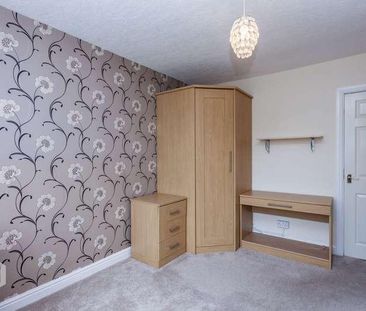 Belmont View, Bolton, Lancashire, BL2 - Photo 2