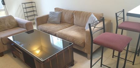 1 Bedroom Flat - Next to Glenfield Mall - Photo 3