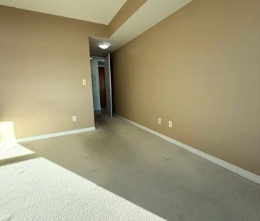 340 Watson Street W #419 - Photo 6