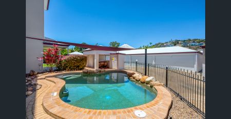 BREEZES, OCEAN AND AN UNCOMPROMISED LIFESTYLE - Photo 2