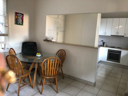 Darlington - Photo 2