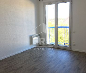 Studio proche IUT , balcon et stationnement - Photo 2