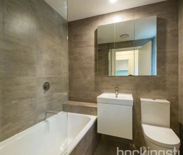 Beachside beauty - Photo 6