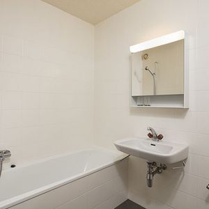 3.5 Zimmer, 77 m², 2. Stock - Photo 2