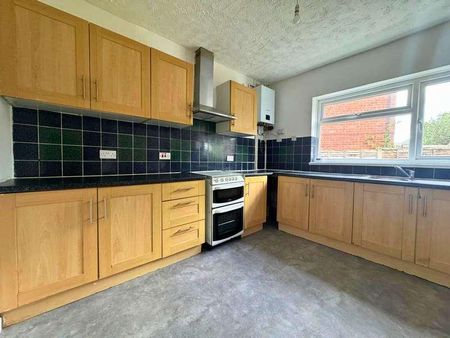 Ruskin Street, West Bromwich, B71 - Photo 2