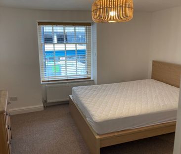 1 Bed Flat, Upper Berkeley Place, BS8 - Photo 6